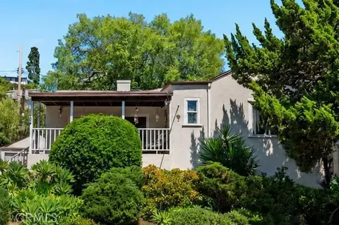 1140 Oberlin Dr, Glendale, CA 91205