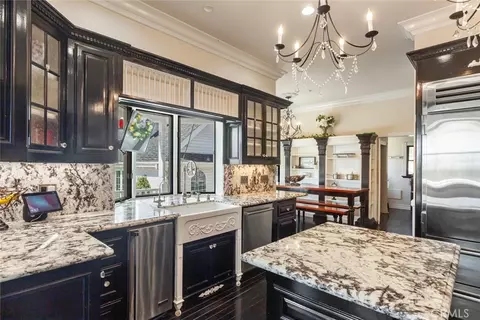 Kitchen - 4649 Shannon View Rd, Acton, CA 93510 photo 5 of 7