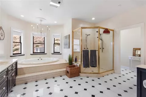 Bath - 4649 Shannon View Rd, Acton, CA 93510 photo 3 of 11
