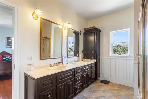 Bath - 4649 Shannon View Rd, Acton, CA 93510 photo 8 of 11