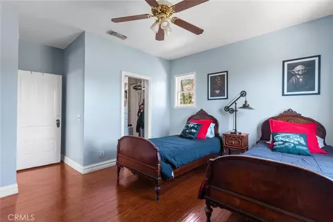 Bedroom - 4649 Shannon View Rd, Acton, CA 93510 photo 6 of 7