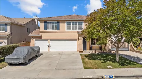 30513 Cordoba, Castaic, CA 91384