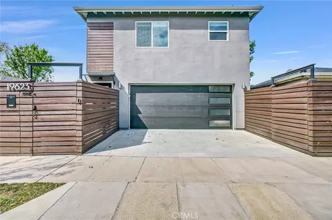 Exterior - 6830 Bothwell Rd, Reseda, CA 91335 photo 11 of 18