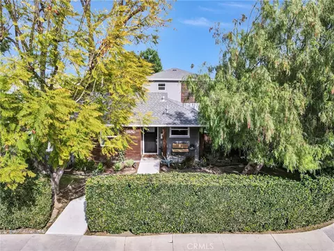Exterior - 6830 Bothwell Rd, Reseda, CA 91335 photo 13 of 18
