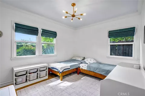 Bedroom - 6830 Bothwell Rd, Reseda, CA 91335 photo 3 of 9