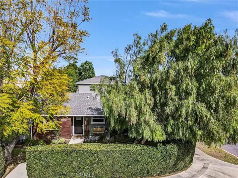 Exterior - 6830 Bothwell Rd, Reseda, CA 91335 photo 14 of 18