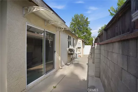 6949 Aura Ave, Reseda, CA 91335 photo 21