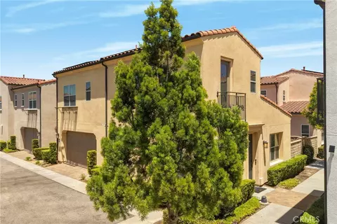 Exterior - 21730 Bene, Saugus, CA 91350 photo 14 of 14