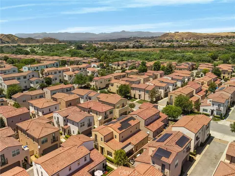 View/Area - 21730 Bene, Saugus, CA 91350 photo 7 of 8