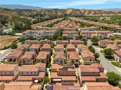View/Area - 21730 Bene, Saugus, CA 91350 photo 2 of 8