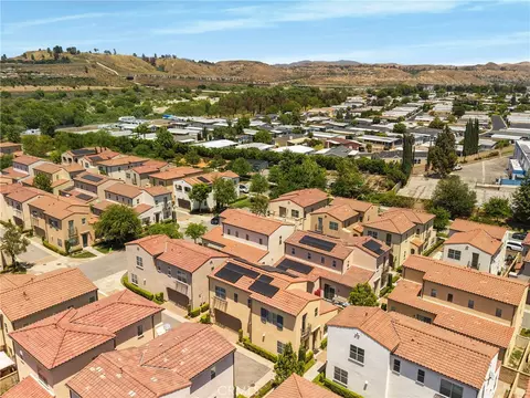 View/Area - 21730 Bene, Saugus, CA 91350 photo 5 of 8