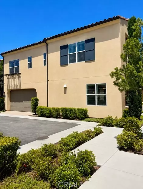 21730 Bene, Saugus, CA 91350
