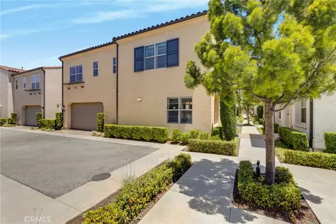Exterior - 21730 Bene, Saugus, CA 91350 photo 13 of 14