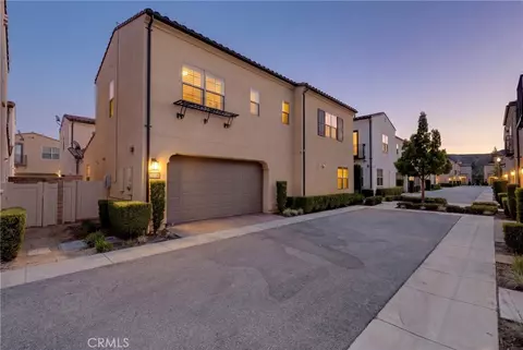 Exterior - 21730 Bene, Saugus, CA 91350 photo 4 of 14