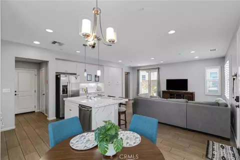 Other - 21730 Bene, Saugus, CA 91350 photo 4 of 8