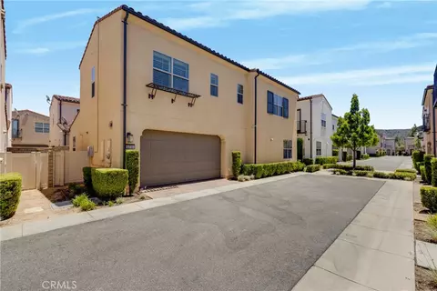 Exterior - 21730 Bene, Saugus, CA 91350 photo 7 of 14