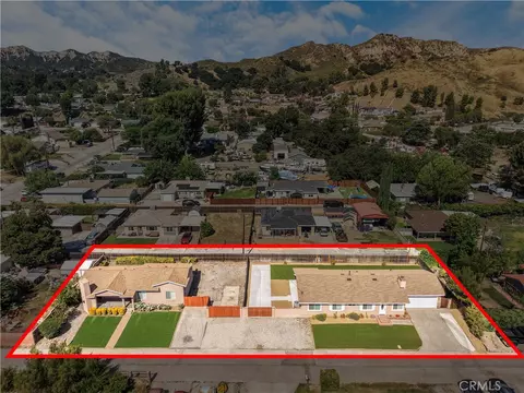 31615 Hunter Ln, Castaic, CA 91384