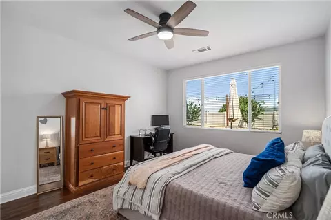 Bedroom - 605 W W Orch, Tehachapi, CA 93561 photo 2 of 4