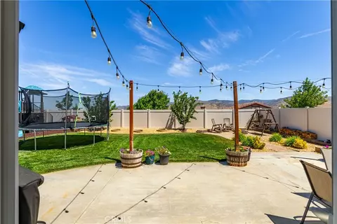 Exterior - 605 W W Orch, Tehachapi, CA 93561 photo 3 of 14