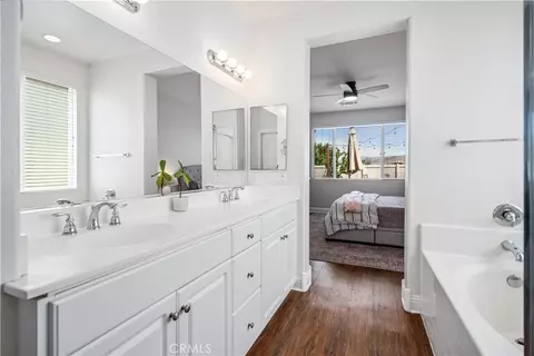 Entry Way - 605 W W Orch, Tehachapi, CA 93561 photo 2 of 3
