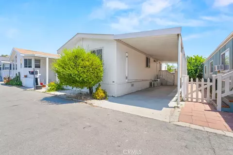 18145 Soledad Cyn #16, Canyon Country, CA 91387