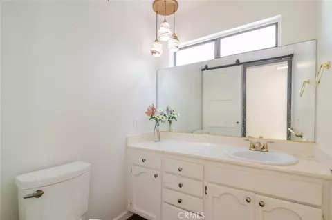 Bath - 310 Susan Ct, Palmdale, CA 93551 photo 1 of 4
