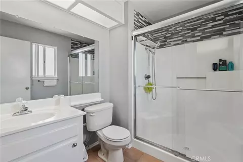 Bath - 41104 171st E, Lancaster, CA 93535 photo 1 of 2