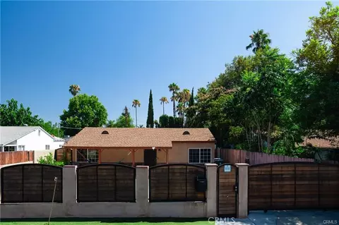 15450 Archwood, Van Nuys, CA 91406