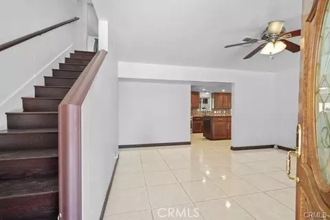 Entry Way - 33656 Tradepost, Acton, CA 93510 photo 1 of 5