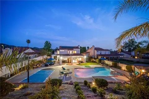12647 Hubbard St, Sylmar, CA 91342