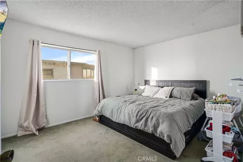 Bedroom - 20539 E Avenue R, Palmdale, CA 93591 photo 1 of 4