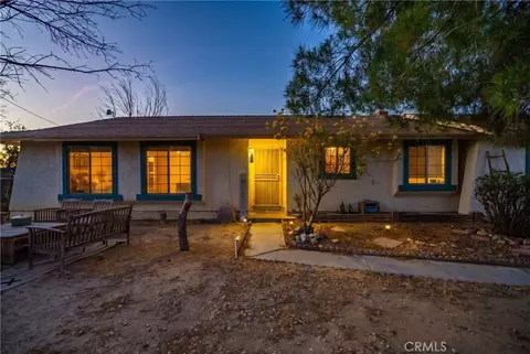 Exterior - 20539 E Avenue R, Palmdale, CA 93591 photo 4 of 24