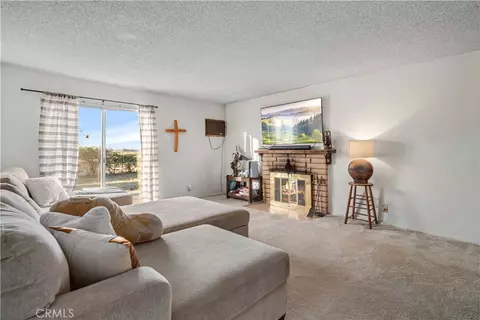 Other - 20539 E Avenue R, Palmdale, CA 93591 photo 4 of 10