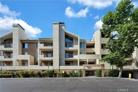 5535 Canoga #332, Woodland Hills, CA 91367