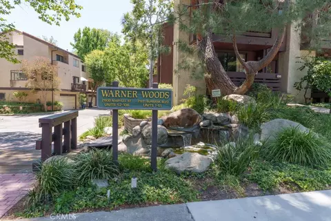 21930 Marylee St #92, Woodland Hills, CA 91367