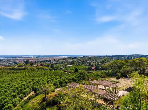 25 Encino, Camarillo, CA 93010 photo 12