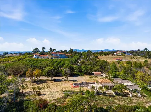 25 Encino, Camarillo, CA 93010 photo 8