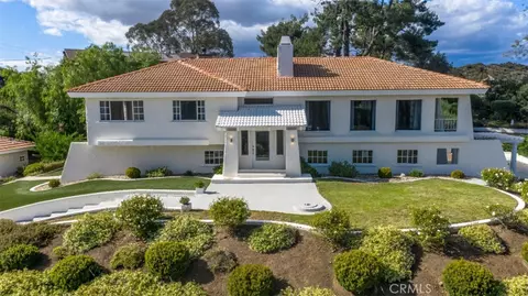 26086 Mulholland Hwy, Calabasas, CA 91302