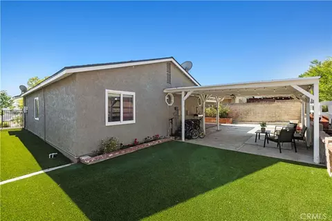 Exterior - 31511 Cherry, Castaic, CA 91384 photo 2 of 10