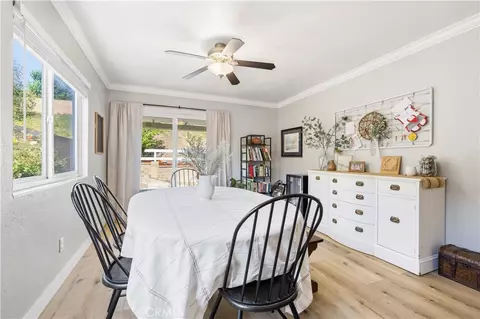Dining - 31511 Cherry, Castaic, CA 91384 photo 2 of 4