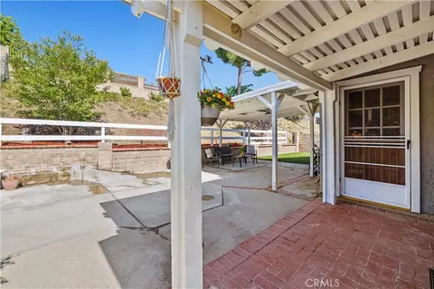 Exterior - 31511 Cherry, Castaic, CA 91384 photo 5 of 10