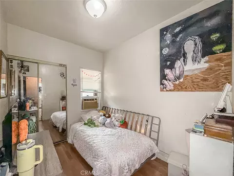 Bedroom - 1403 Lemon Ave, Long Beach, CA 90813 photo 6 of 22