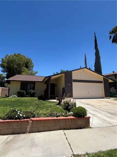 37406 3rd E, Palmdale, CA 93550