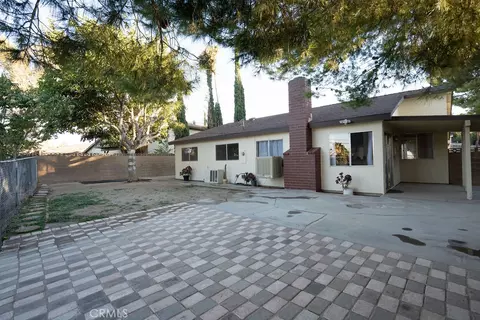 Exterior - 37406 3rd E, Palmdale, CA 93550 photo 3 of 4