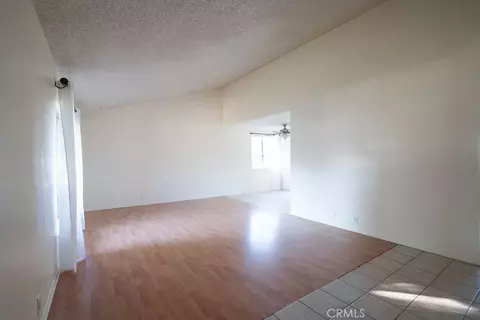 Living - 37406 3rd E, Palmdale, CA 93550 photo 4 of 10