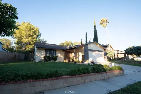 Exterior - 37406 3rd E, Palmdale, CA 93550 photo 2 of 4