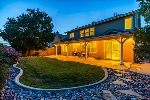Exterior - 7044 Lyric Ave, Lancaster, CA 93536 photo 6 of 16