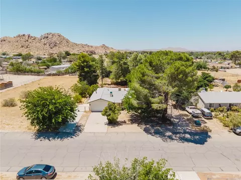 View/Area - 40155 176th St E, Palmdale, CA 93591 photo 1 of 4