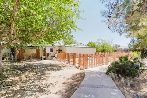 Exterior - 40155 176th St E, Palmdale, CA 93591 photo 4 of 6