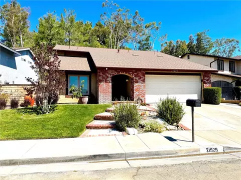 21929 Marjoram Ct, Saugus, CA 91350